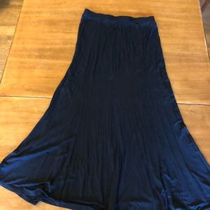 Joan Vass black maxi skirt medium